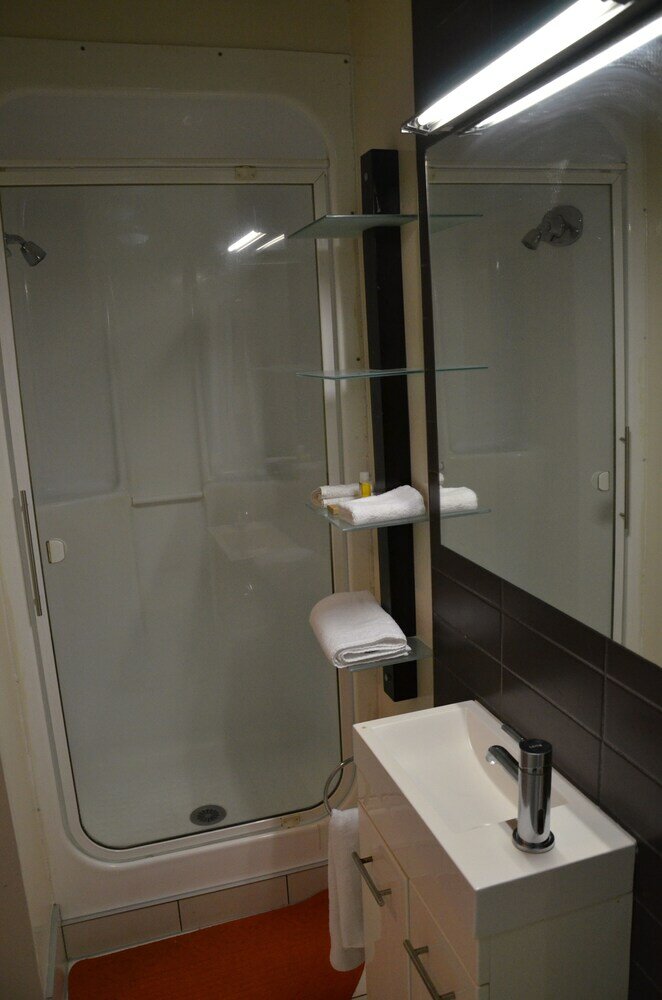 Фото Parnell City Lodge