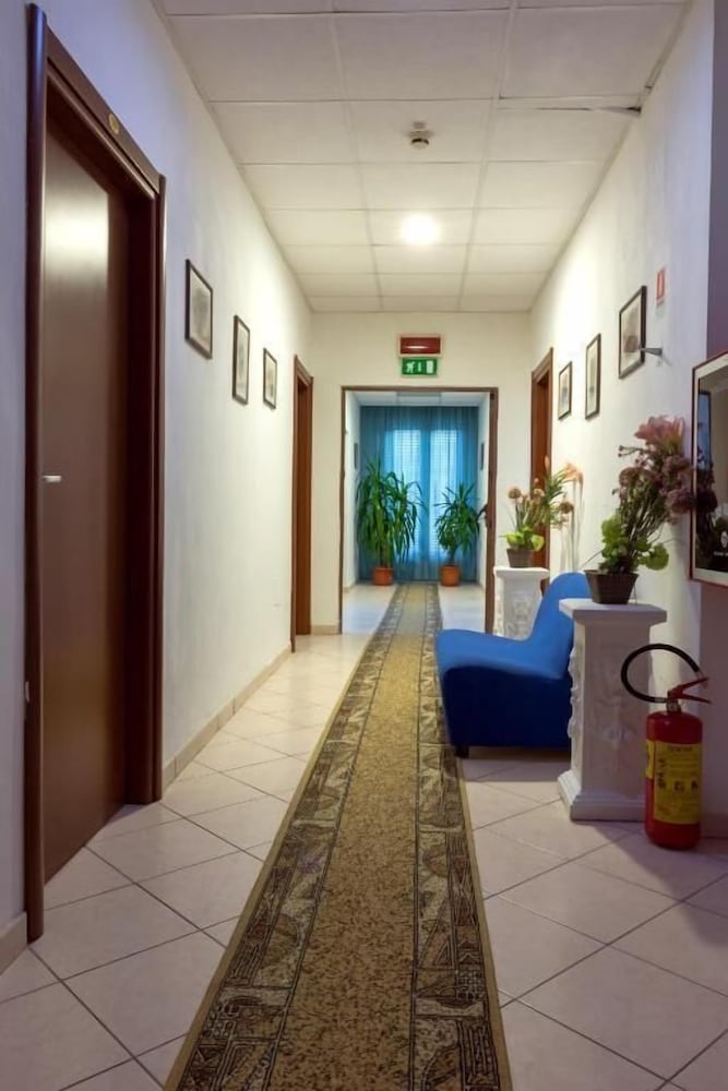 Фото Hotel Savina