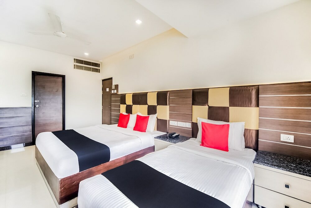 Фото Capital O 995 Saibala Grand