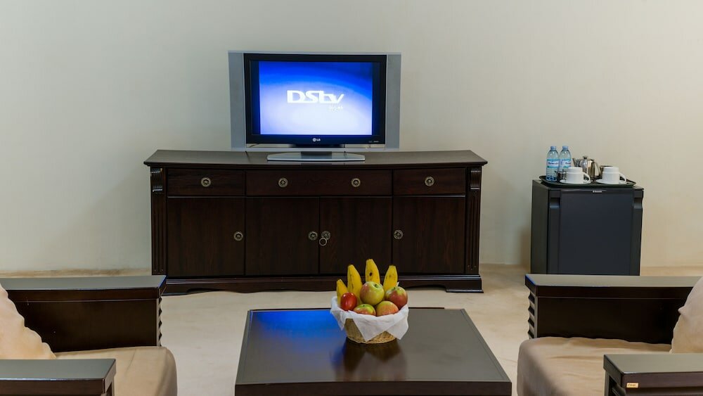 Фото Golf Lane Hotel