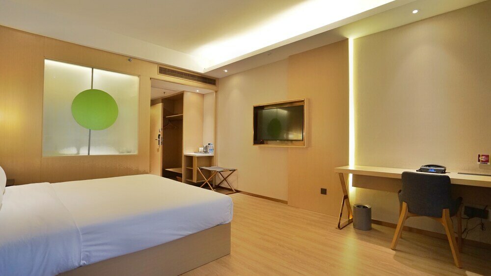 Фото Ibis Styles Hz Chaowang Rd