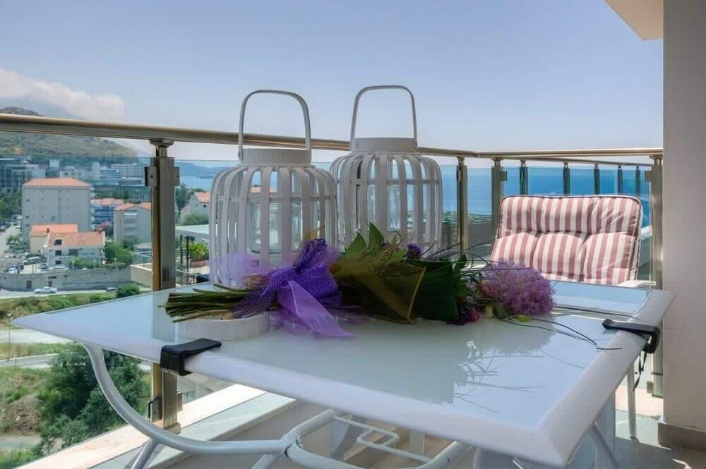 Фото Beautiful apartments in Montenegro