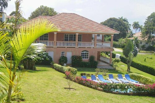 Гостиница Beautiful 3 Bedroom Ocean View Villa in Sosua в Сосуа