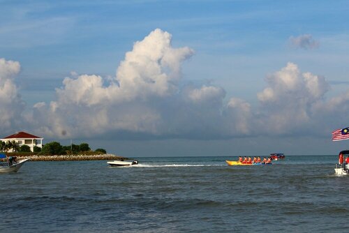 Гостиница The Grand Beach Resort Port Dickson