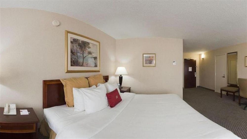 Фото Hotel I-64 Richmond