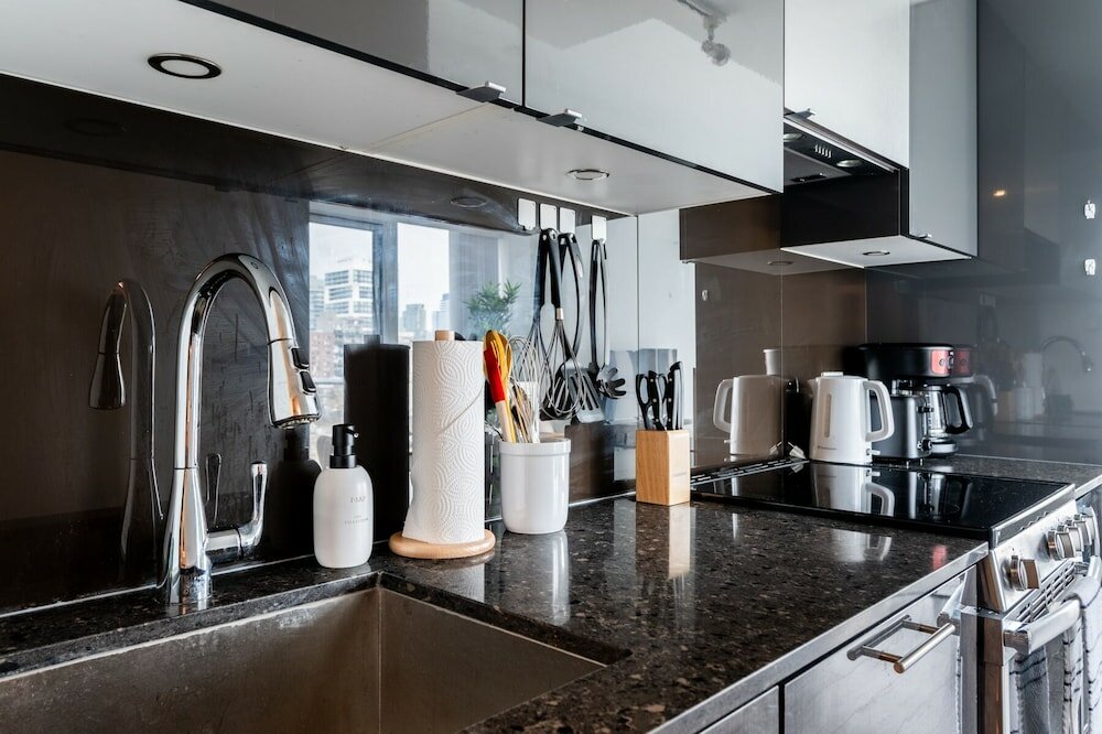 Фото Jarvis Vacation Suites