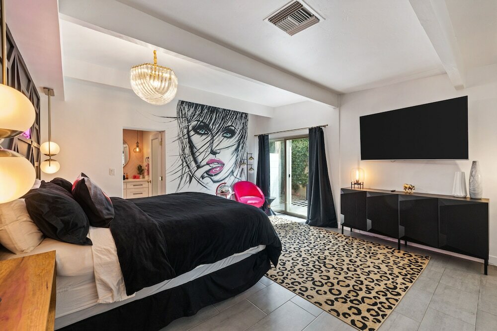 Фото The Beverly