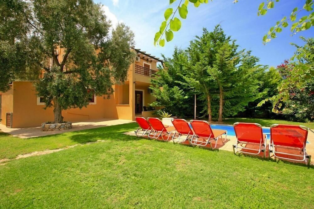 Фото Uphoria Villas