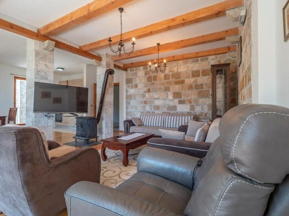 Фото Family Retreat Bozovic