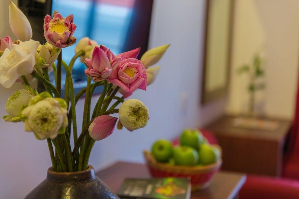 Фото Mekong Angkor Palace Hotel