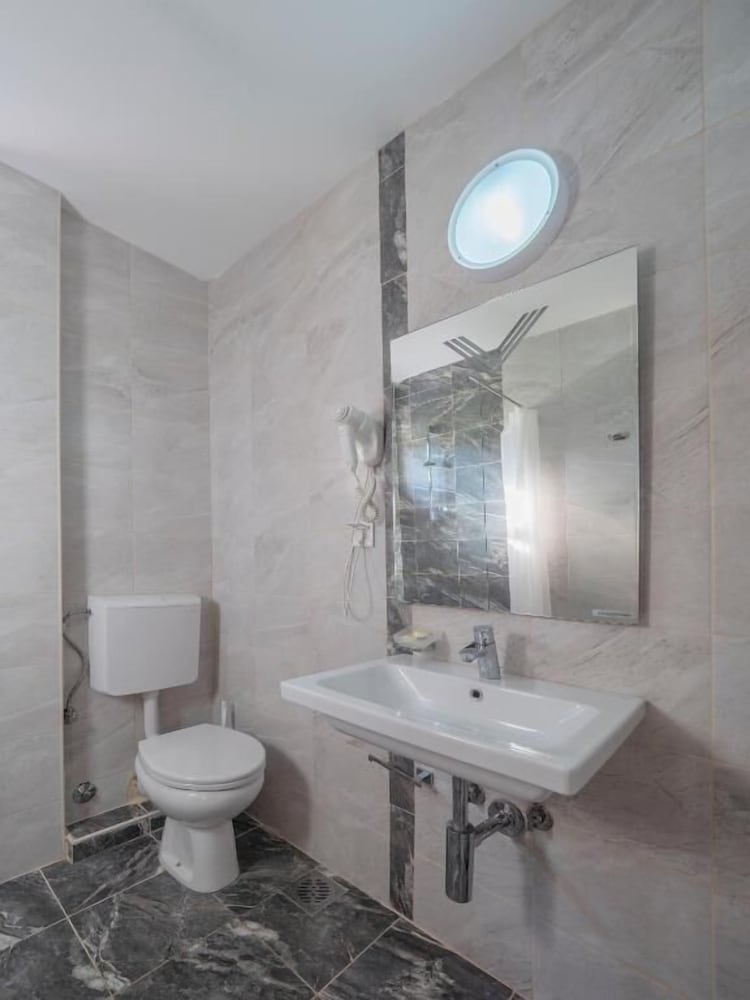 Фото Family Retreat Bozovic