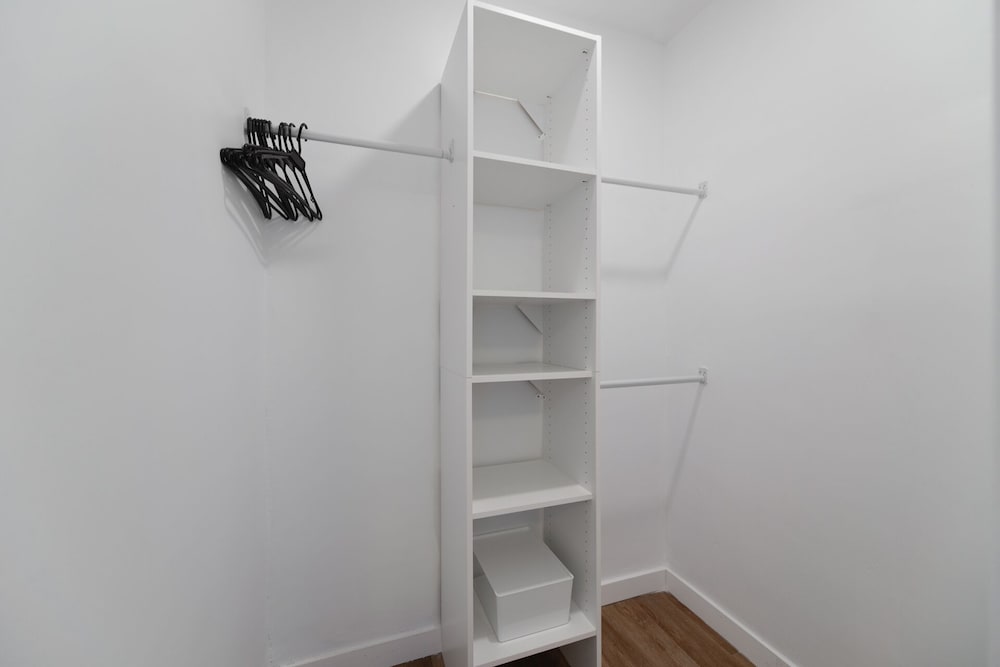 Фото Awesome House with pool Westchester