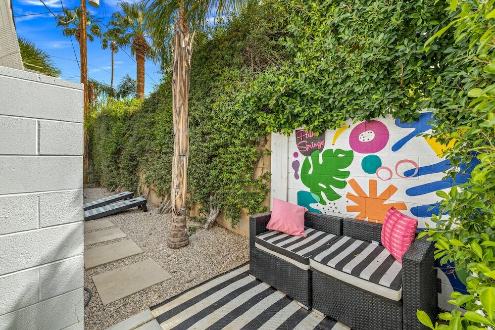 Фото The Beverly