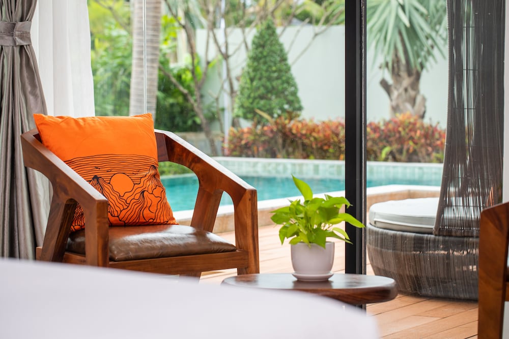 Фото Wonderland Suites and Resort