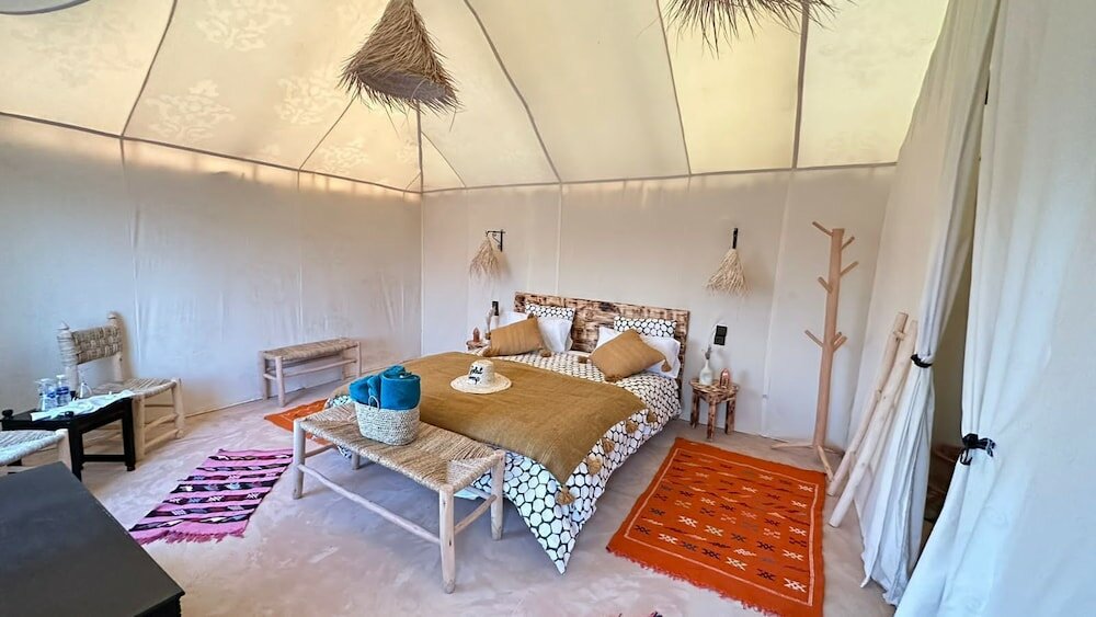 Фото Shining Luxury Camp