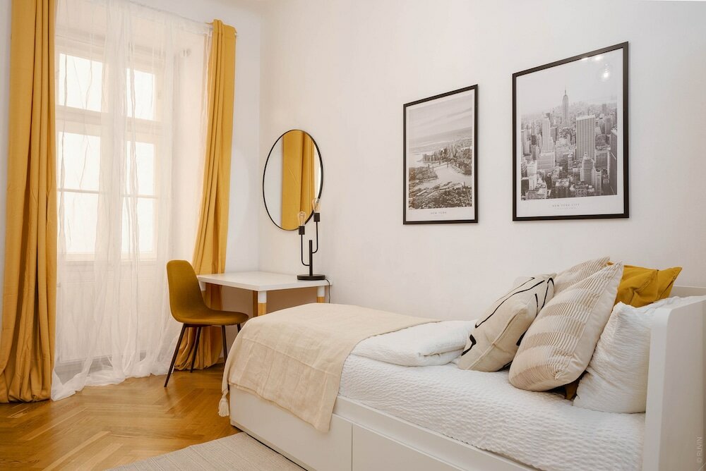 Фото Designer Apartments - Near Danube