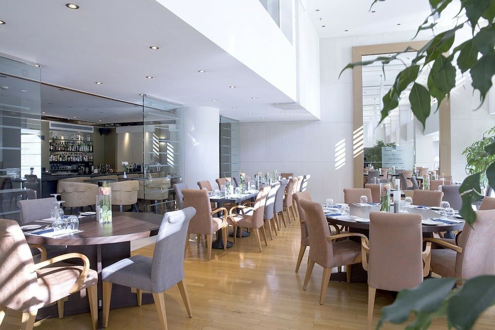 Фото Golden Age Hotel