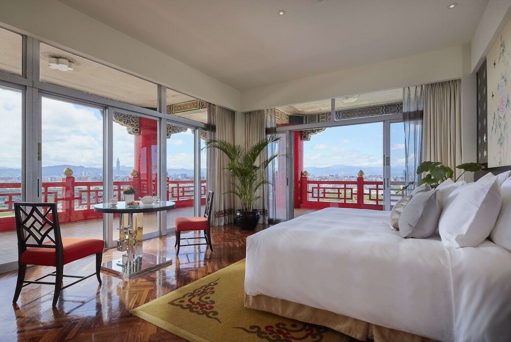 Фото The Grand Hotel