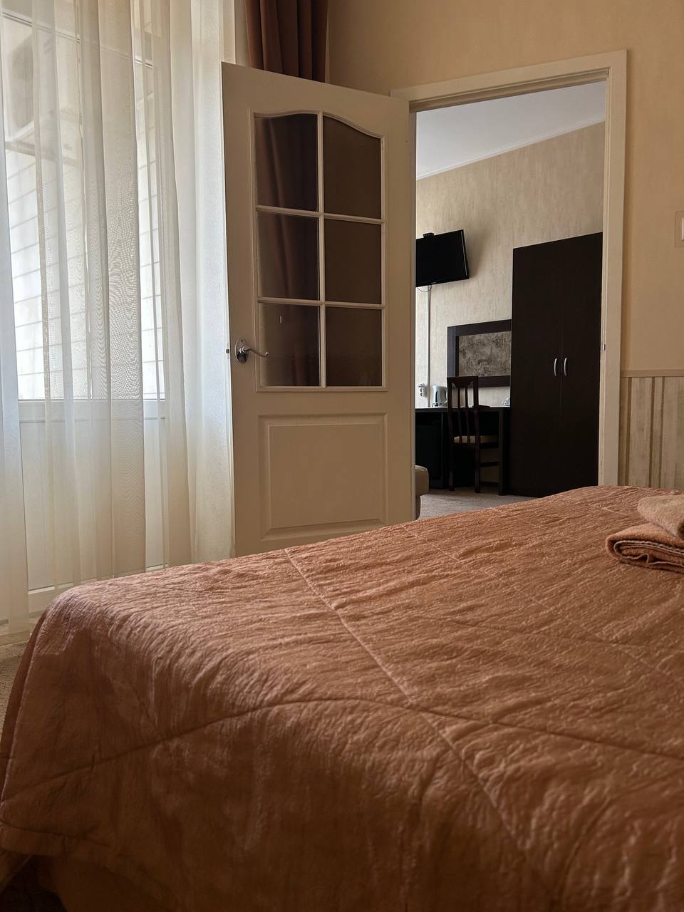 Фото Континент