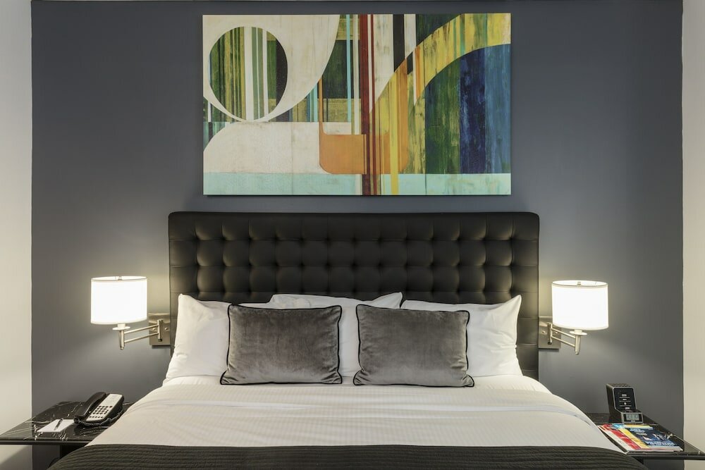 Фото Broadway Plaza Hotel