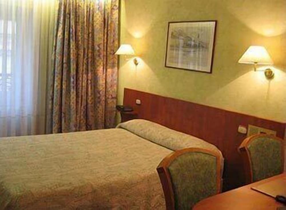 Фото Hotel Residence am Hauptbahnhof