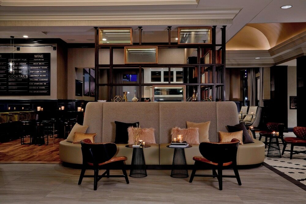 Фото Renaissance Minneapolis Hotel, The Depot