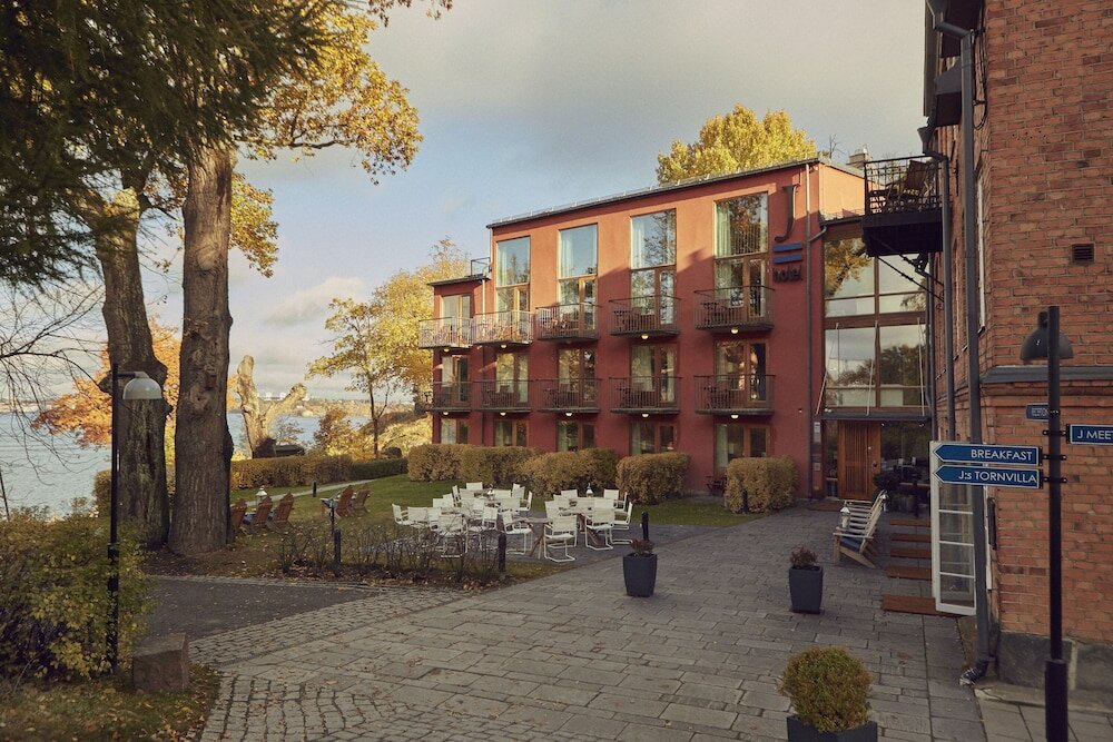 Фото Hotel J