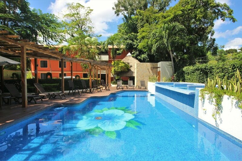 Гостиница Hotel Maya Tulipanes Palenque в Паленке