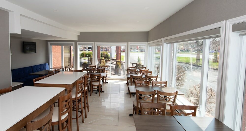 Фото Best Western Hotel Brossard