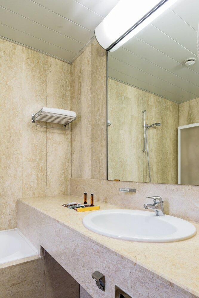 Фото B&b Hotel Milano Portello