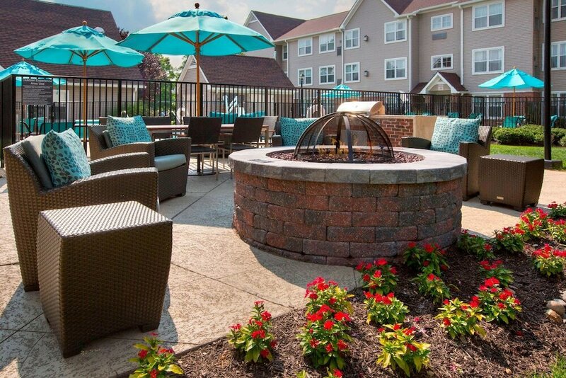 Гостиница Sonesta Es Suites Allentown Bethlehem Airport в Аллентауне