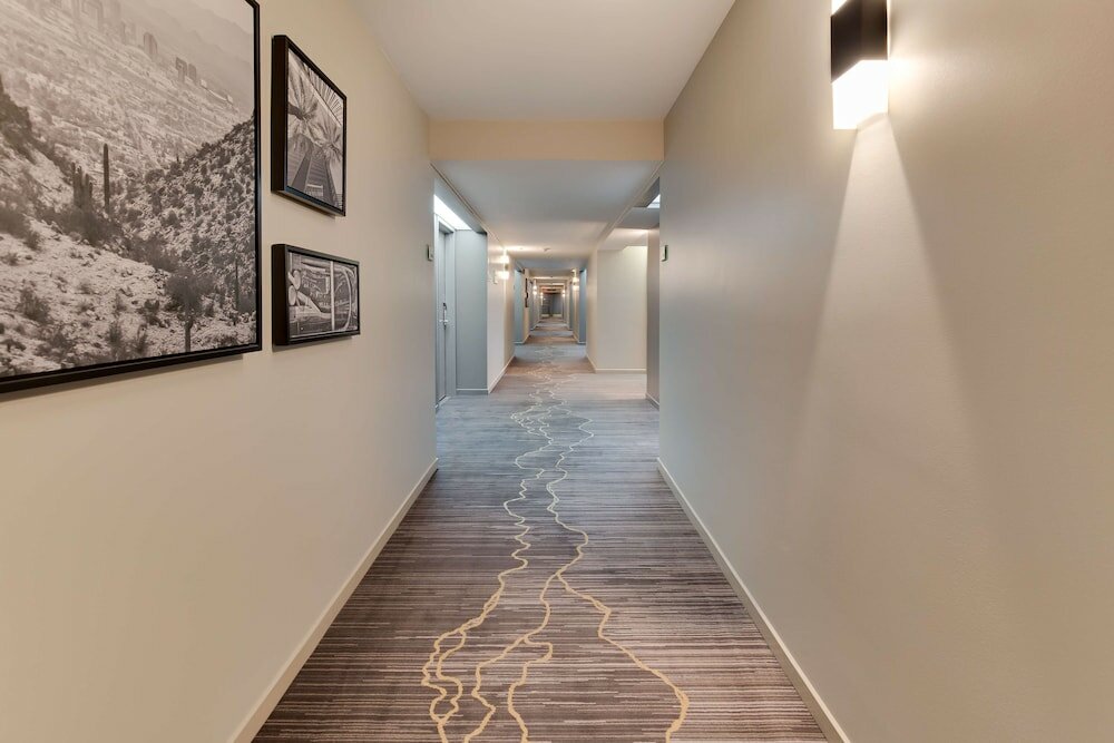 Фото Radisson Hotel Phoenix Airport