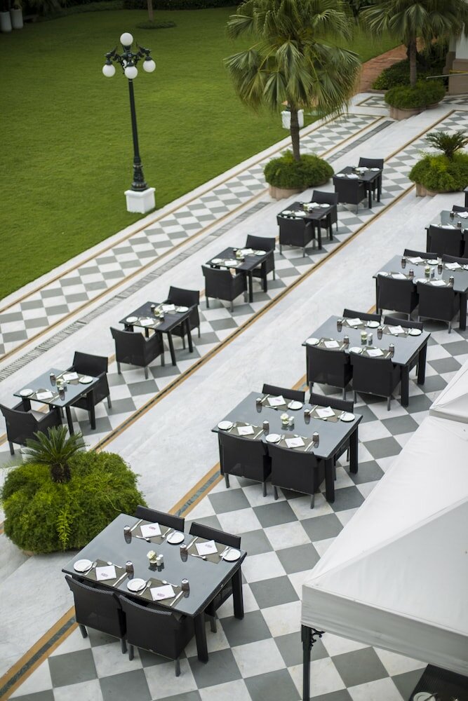 Фото The Imperial