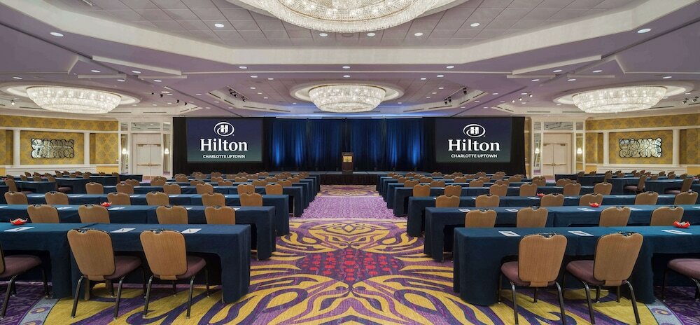 Фото Hilton Charlotte Uptown