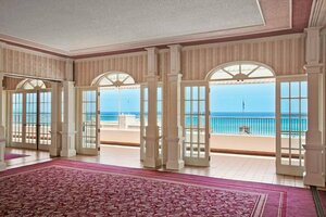 Гостиница Sheraton Princess Kaiulani Waikiki Beach