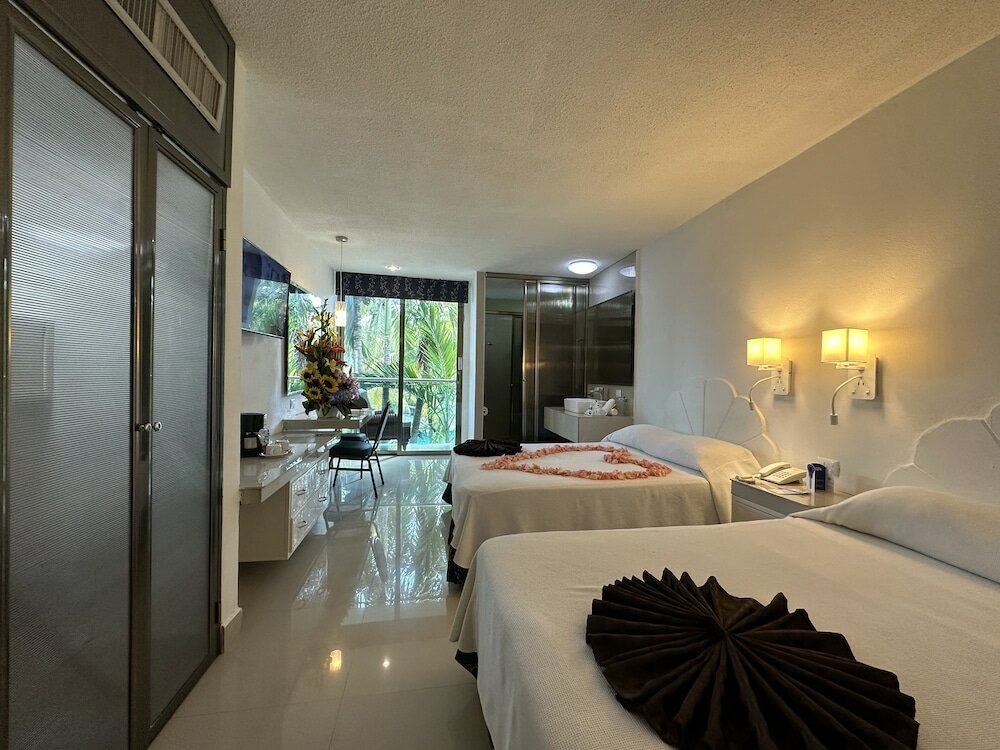 Фото Hotel Plaza Caribe