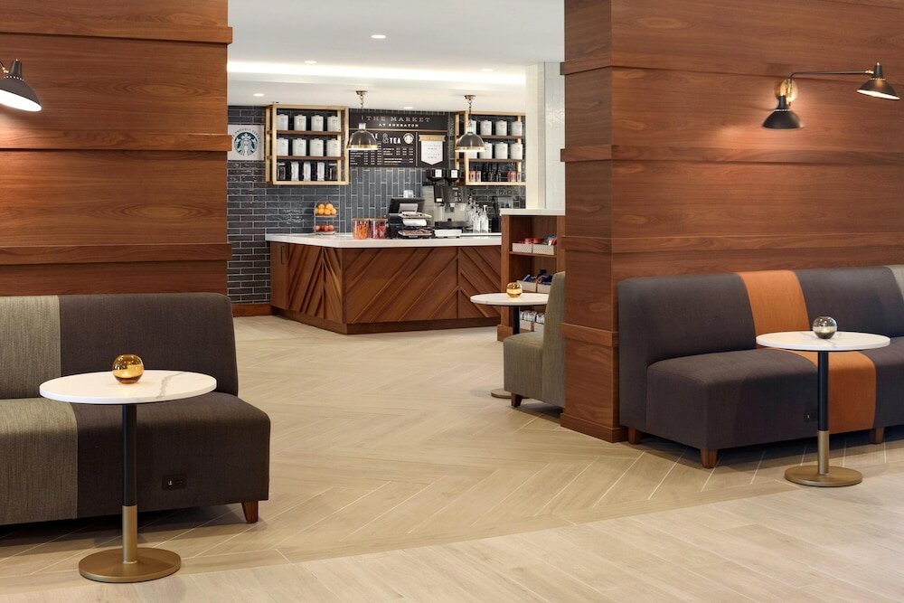 Фото Sheraton Madison Hotel