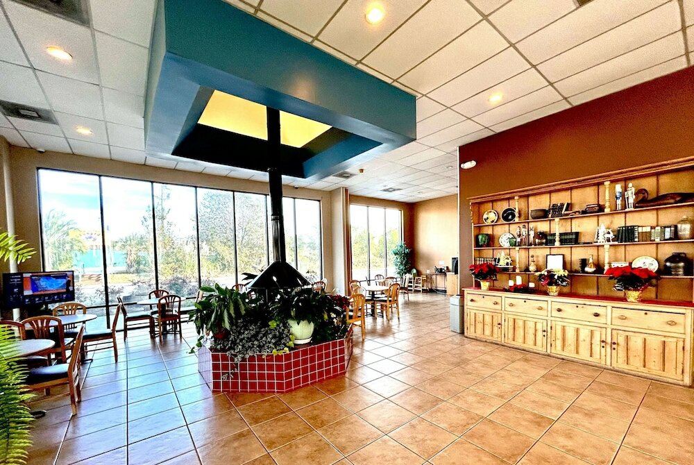 Фото Days Inn by Wyndham St George