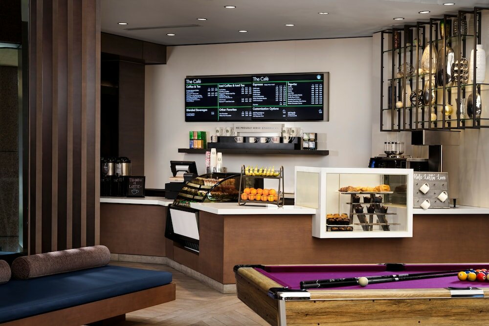 Фото Hilton Long Beach Hotel