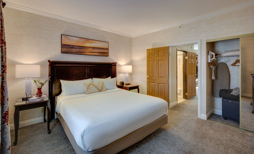 Фото Ayres Hotel Costa Mesa/Newport Beach