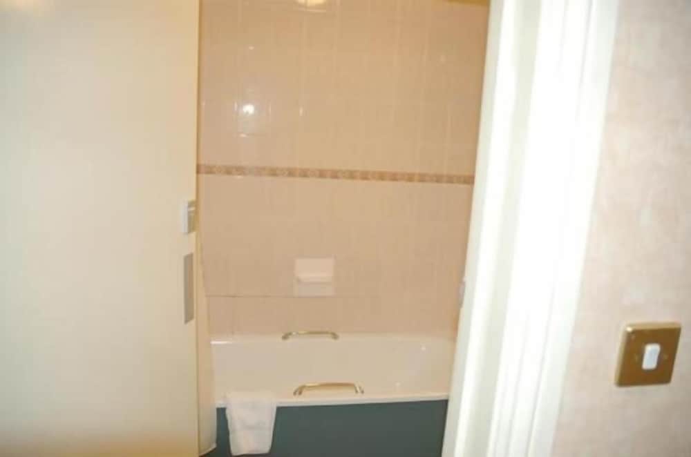 Фото Preston Park Hotel