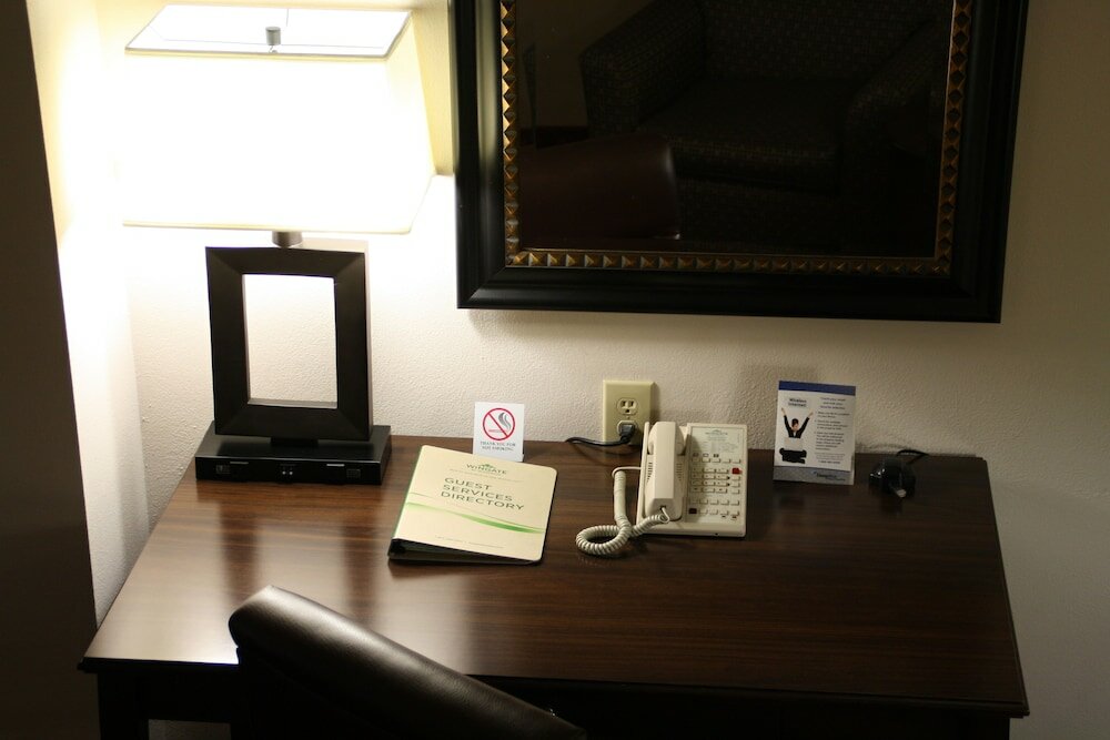 Фото Wingate by Wyndham Charlotte Airport South I-77 Tyvola Road