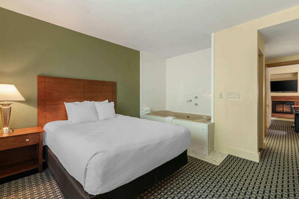 Фото Best Western Plus Brunswick Bath