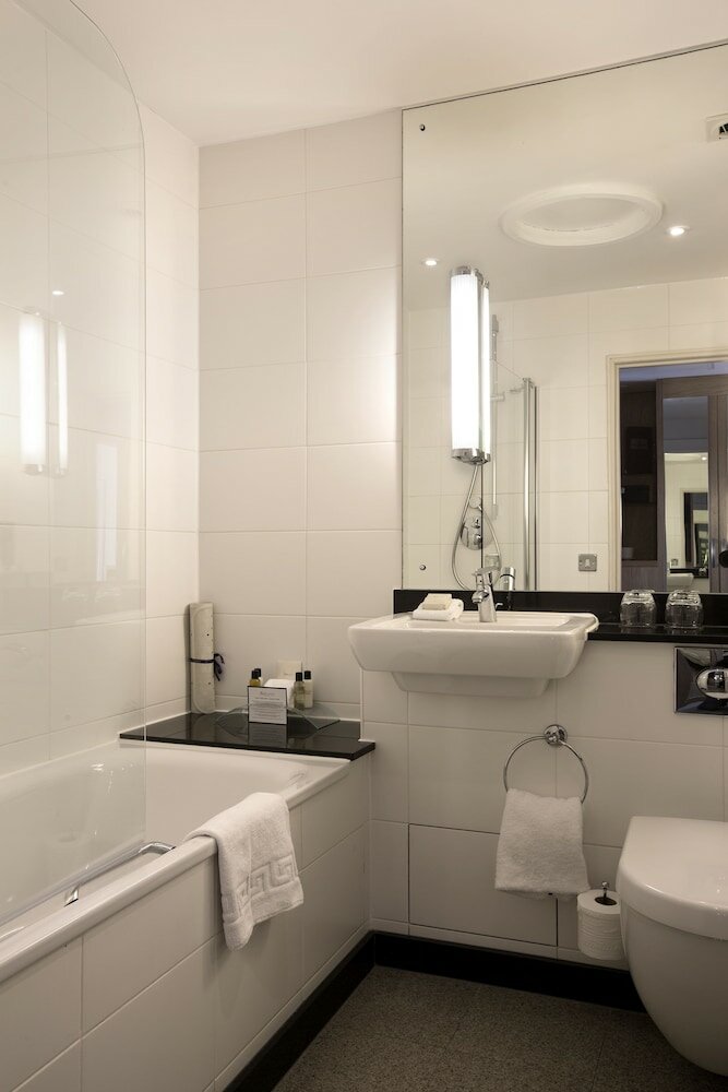 Фото Buxted Park Hotel