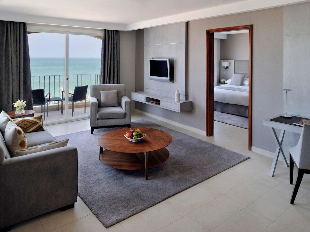 Фото Mövenpick Hotel & Resort Al Bida'a Kuwait