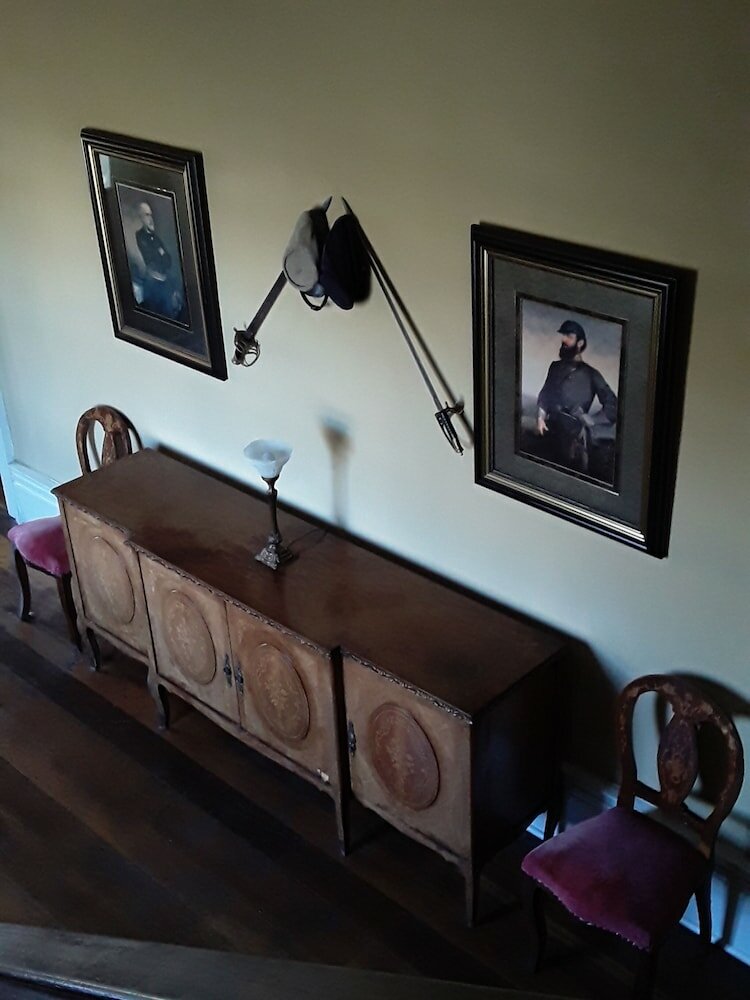 Фото Hall Place Bed and Breakfast