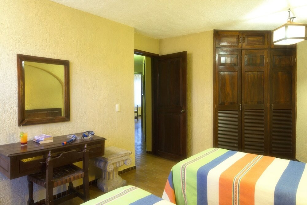 Фото Vista Vallarta All Suites on the Beach