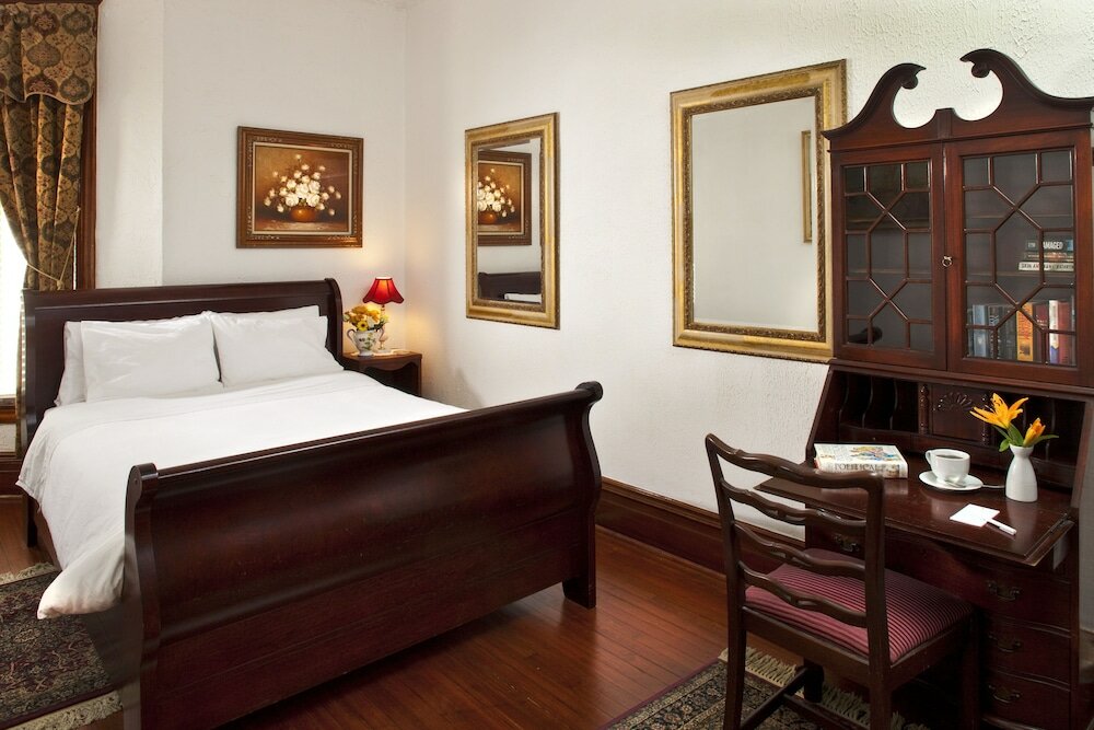 Фото American Guest House