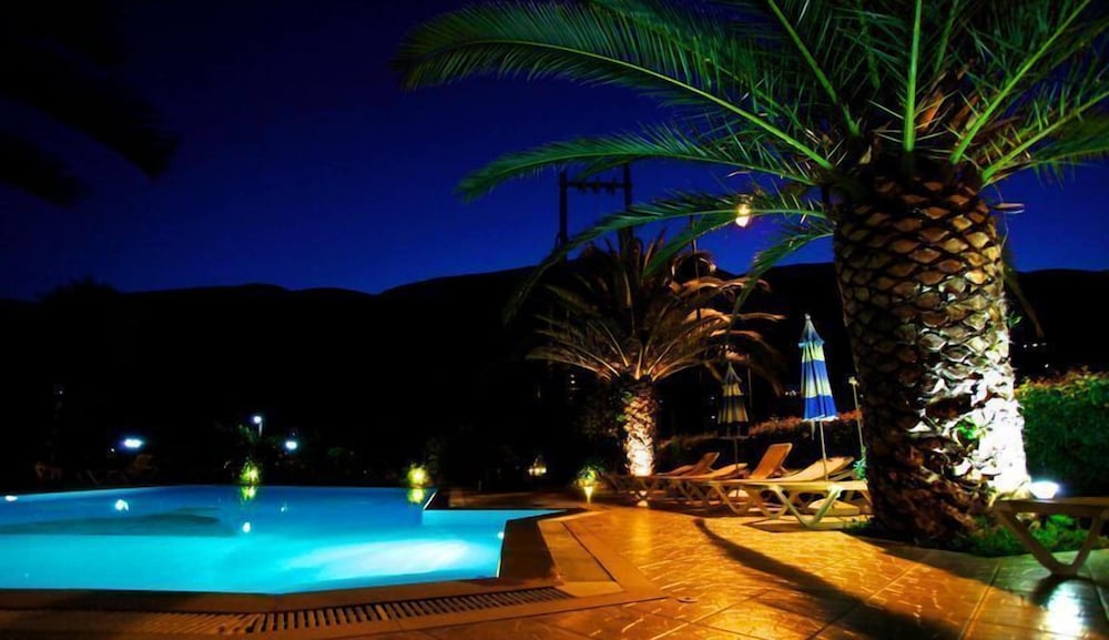 Фото Odeon Hotel