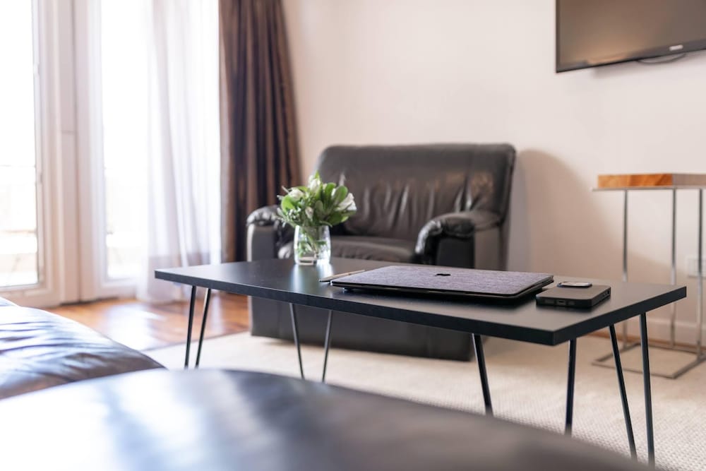 Фото Feir's Park Hotel & Rooftop